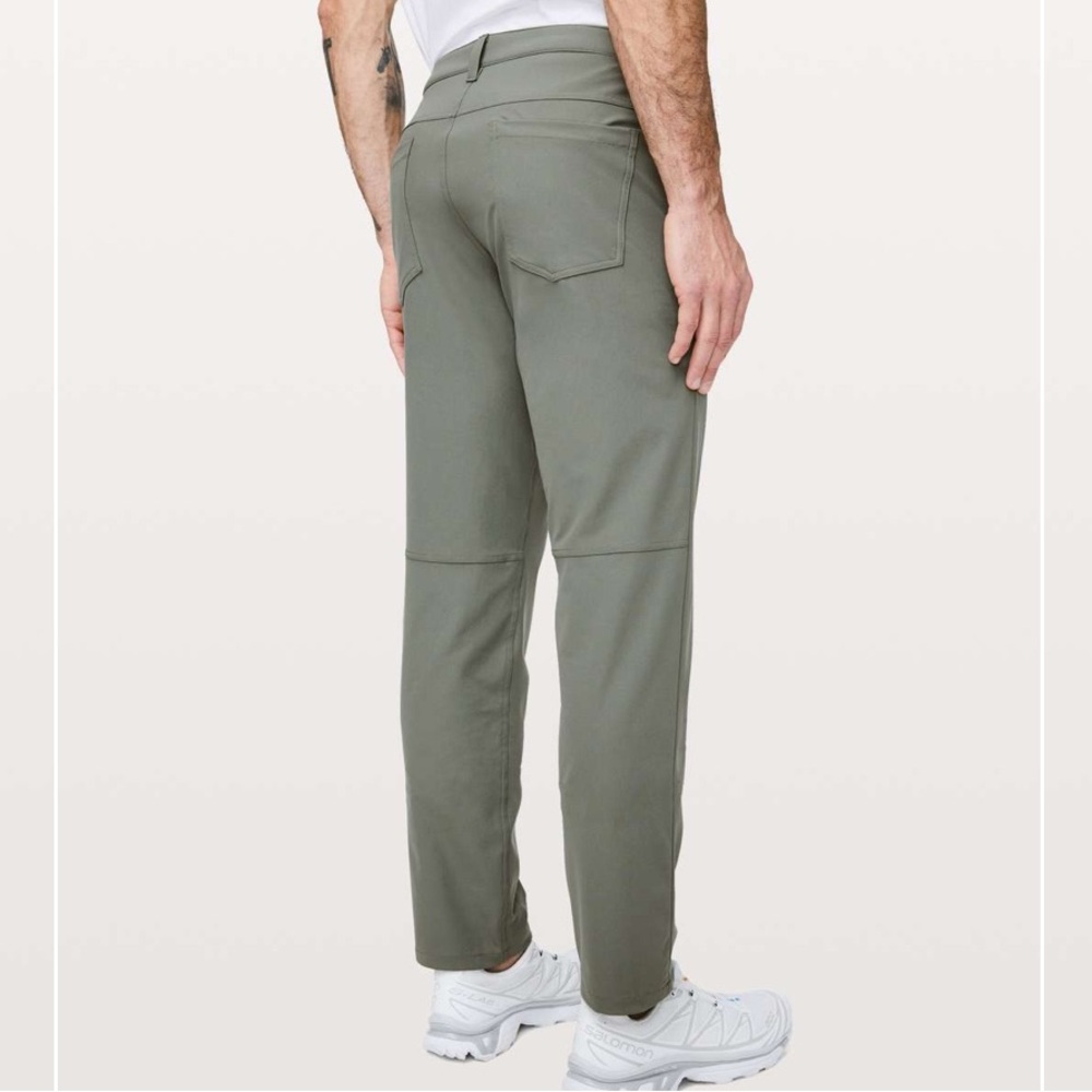 NWOT lululemon men’s ABC pants